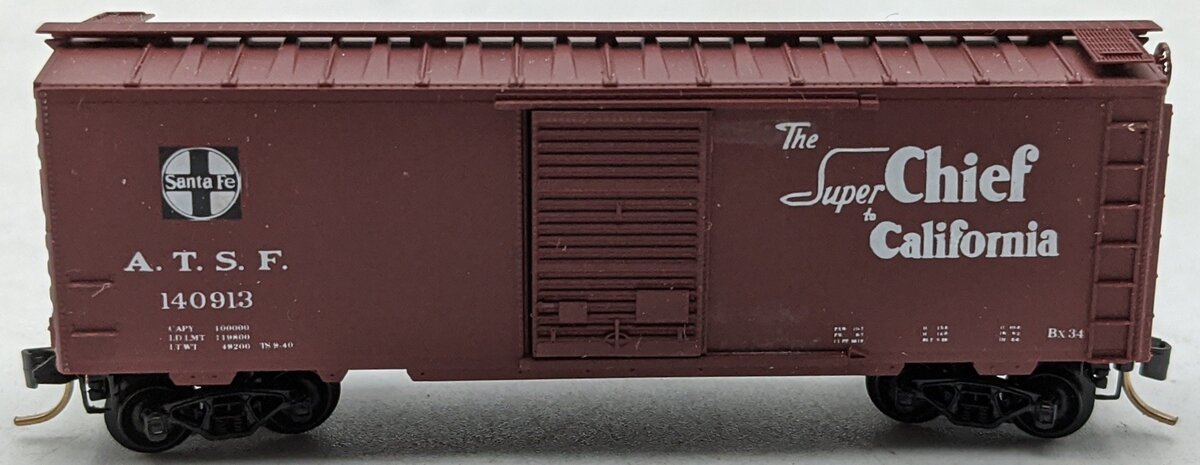 Micro-Trains 516-5 N ATSF Curved Map & 'The Super Chief' Boxcar #140913 EX