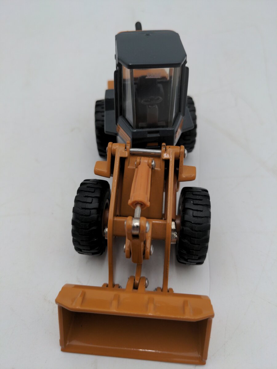 Ertl 621C 1:50 Scale Diecast Wheel Loader EX