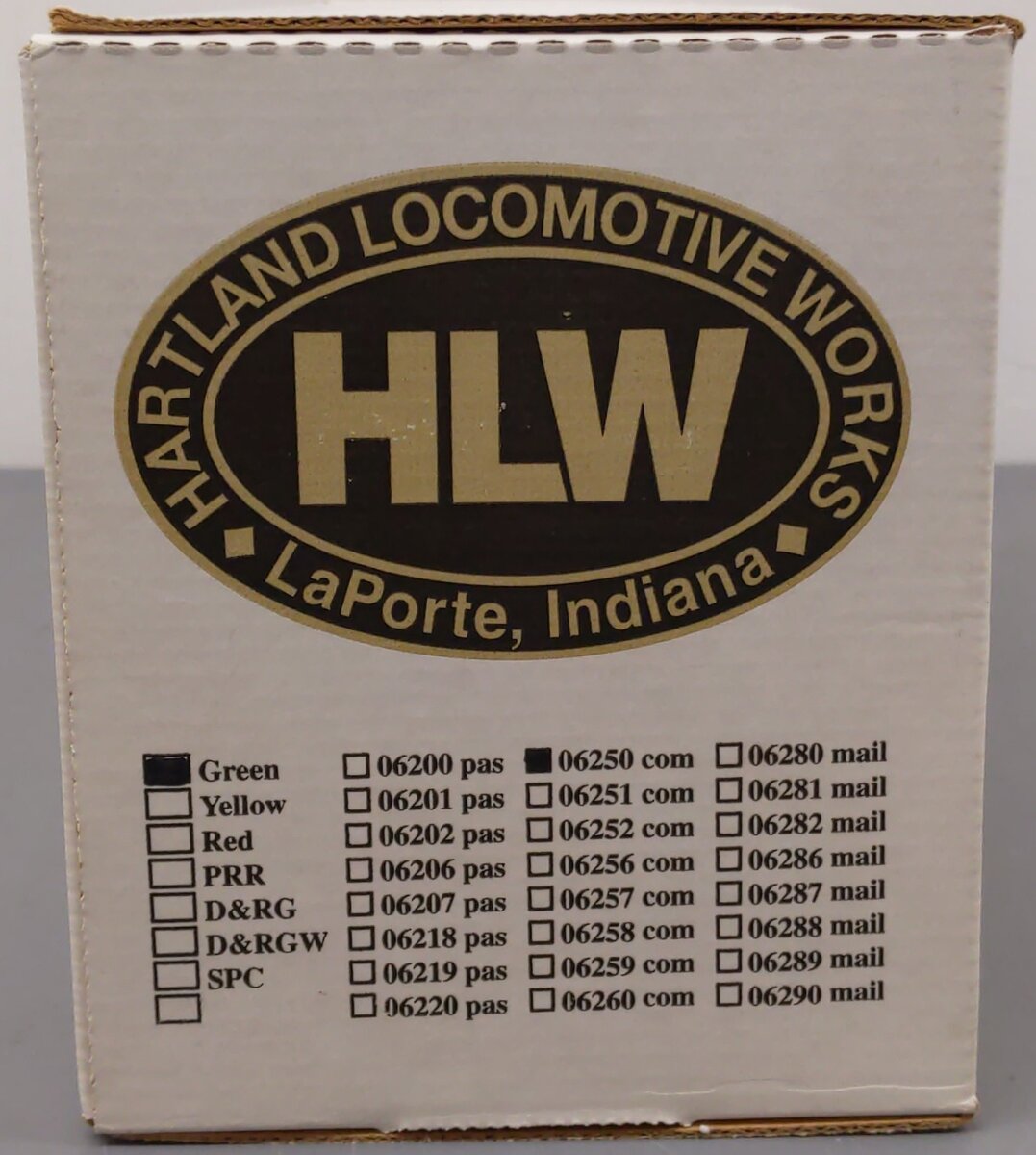 Hartland 06203 G Scale Long Com Coach - Undecorated (Green) VG/Box