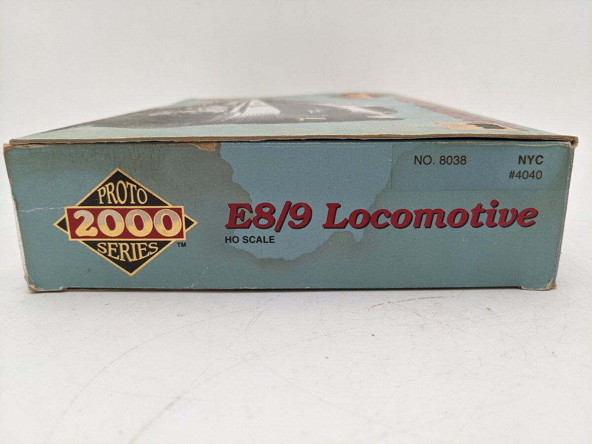 Proto 2000 8038 HO Scale New York Central E8/9 Diesel Locomotive #4040 EX/Box
