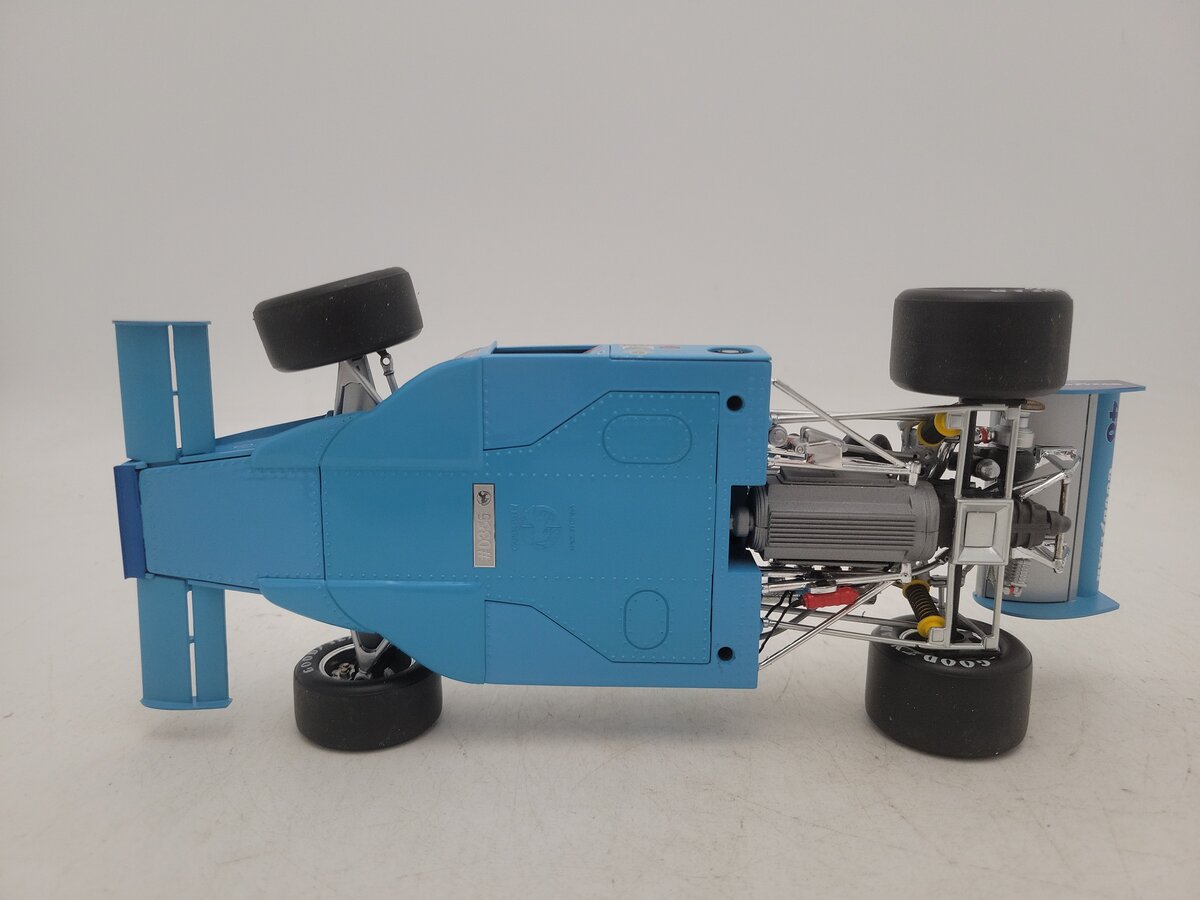 Carousel 1 4701 1:18 Scale #48 Bobby Unser 1975 AAR Jorgensen Eagle VG