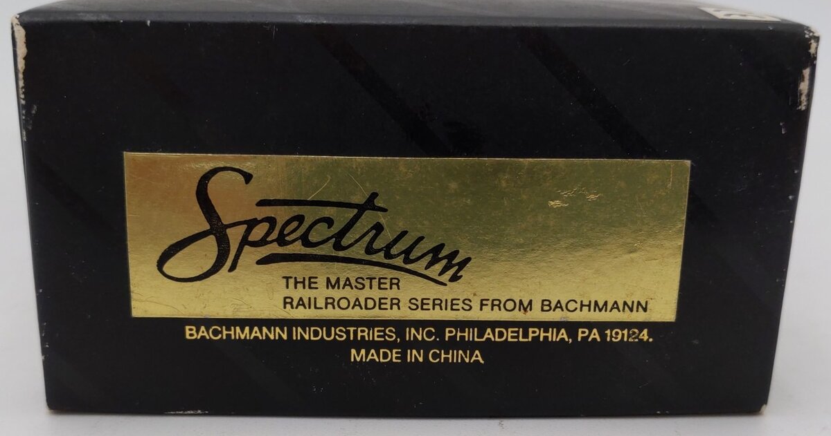 Spectrum 81206 HO Scale Pennsylvania Fairbanks Morse H16-44 Diesel #8809 VG/Box