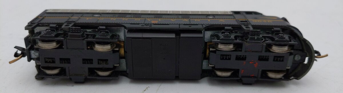 Kato 176-093 N Pennsylvania Powered F7A Single Headlight Diesel Locomotive #9646 VG/Box