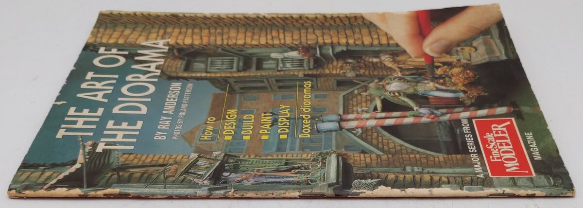 The Art Of The Diorama Paperback Book By Ray Anderson & Roland Patterson VG