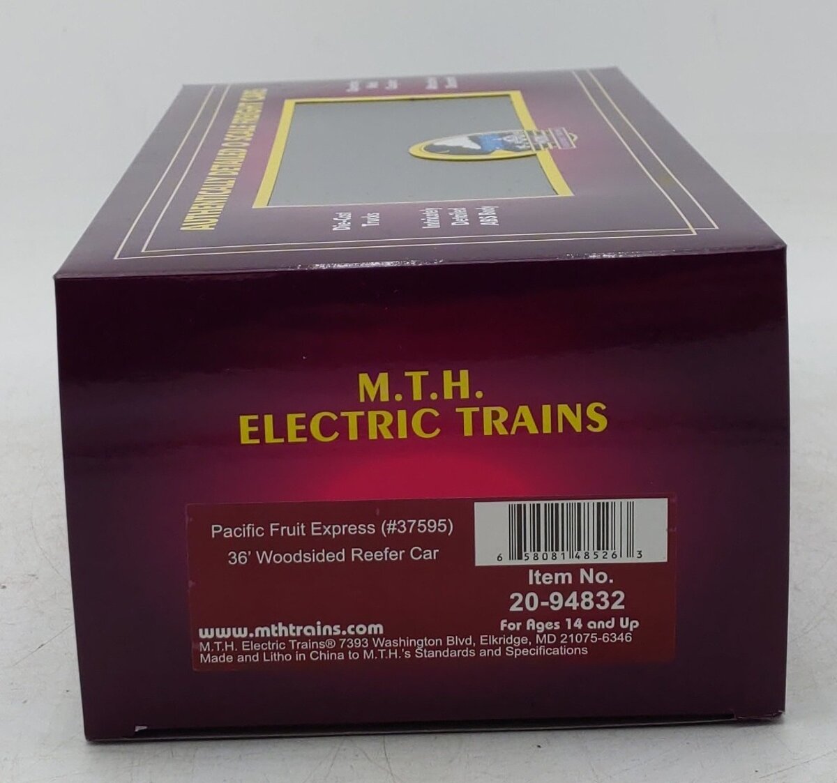 MTH 20-94832 O Pacific Fruit Express 36' Woodsided Reefer Car #37595 LN/Box