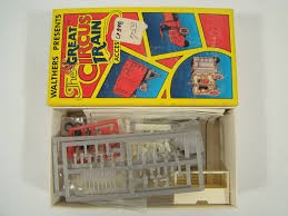 Walthers 933-1376 HO The Great Circus Train Concession Trailer # 2 Kit