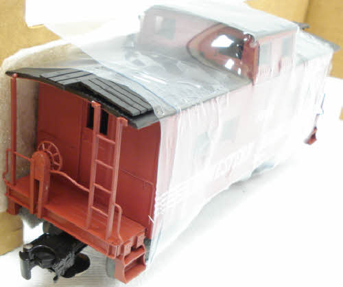 Weaver U2909 O Gauge Western Maryland Caboose Car #1892 (3-Rail) LN/Box