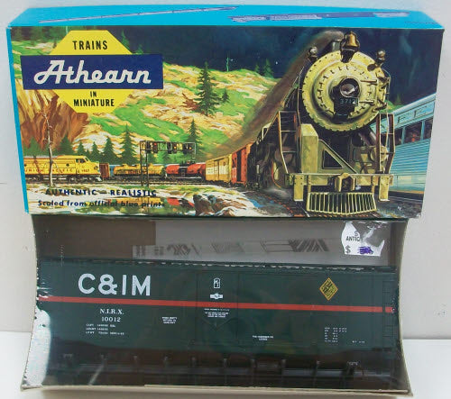 Athearn 269 HO Chicago & Illinois Midland 50' Plugdoor Boxcar # 10012 Kit