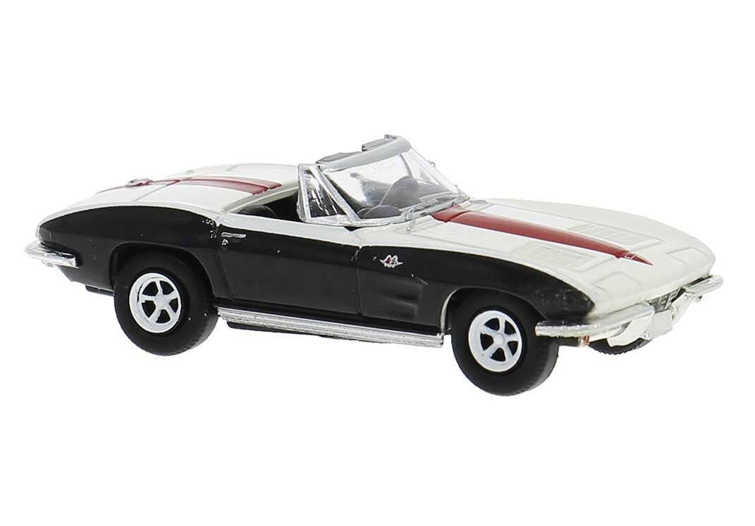 Brekina Automodelle 18029 HO White, Black, Red Chevrolet Corvette C2 Convertible