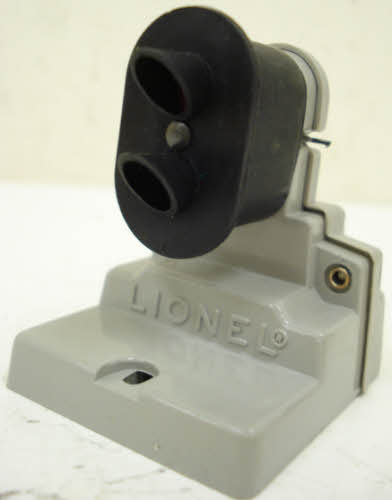 Lionel 6-2115 O and O27 Scale Operating Dwarf Signal LN/Box