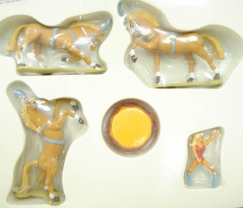 Corgi 31901 Mary Chipperfield's Liberty Horses NIB