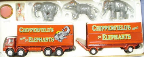Corgi 31902 1:50 Foden S21 Lorry & Trailer W/Elephants, Pedestal & Rider LN/Box