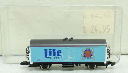 Marklin 2403M Z Scale Miller Lite Boxcar NIB – Trainz