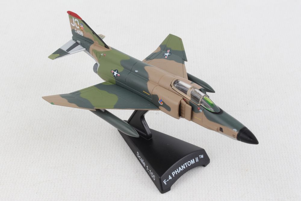 Daron Worldwide Trading PS5384-6 1:155 F-4 Phantom II AF-66408 Aircraft
