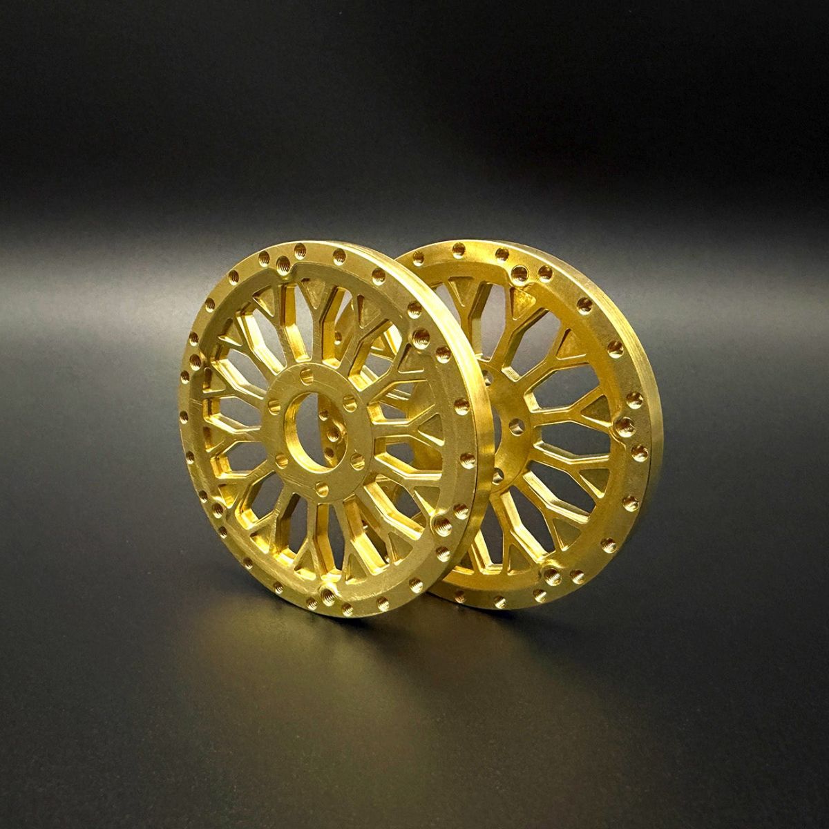 Reef's RC REEFS238 2.2" Brass Shield Reversible Offset Wheel Face Set