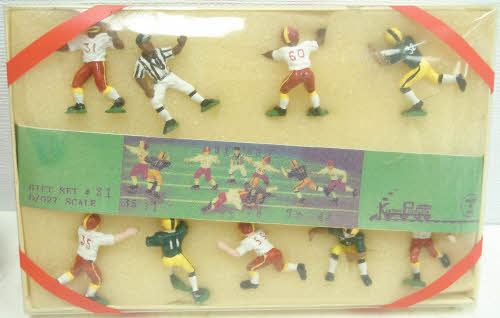 Kramer 31 O/O27 Scale # 31 Football Players & Referee Hand Painted Figures