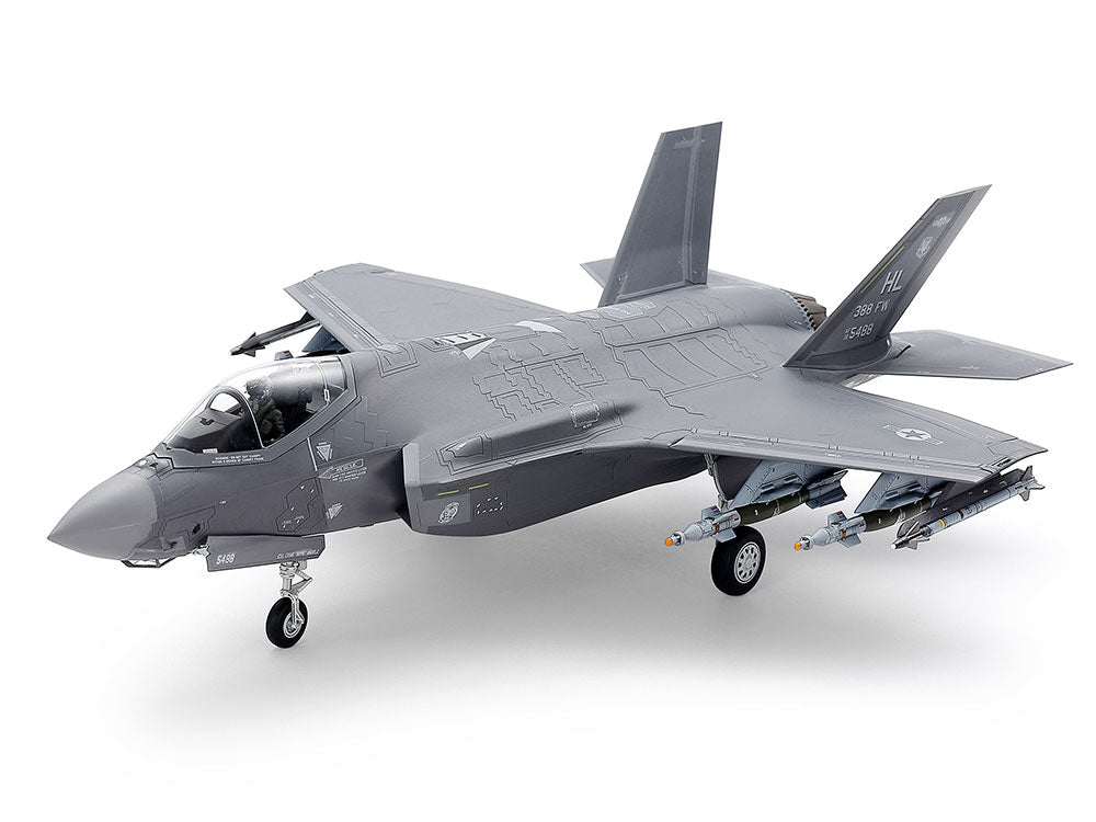 Tamiya 60792 1:72 Lockheed Martin F-35 A Lightning II Military Plane Kit