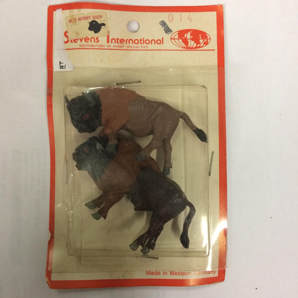 Stevens International 014 O Buffalo Animal Figures (Set of 2)
