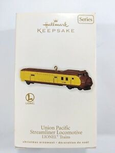 Hallmark QX8626 Lionel Union Pacific Streamliner Locomotive Christmas Ornament