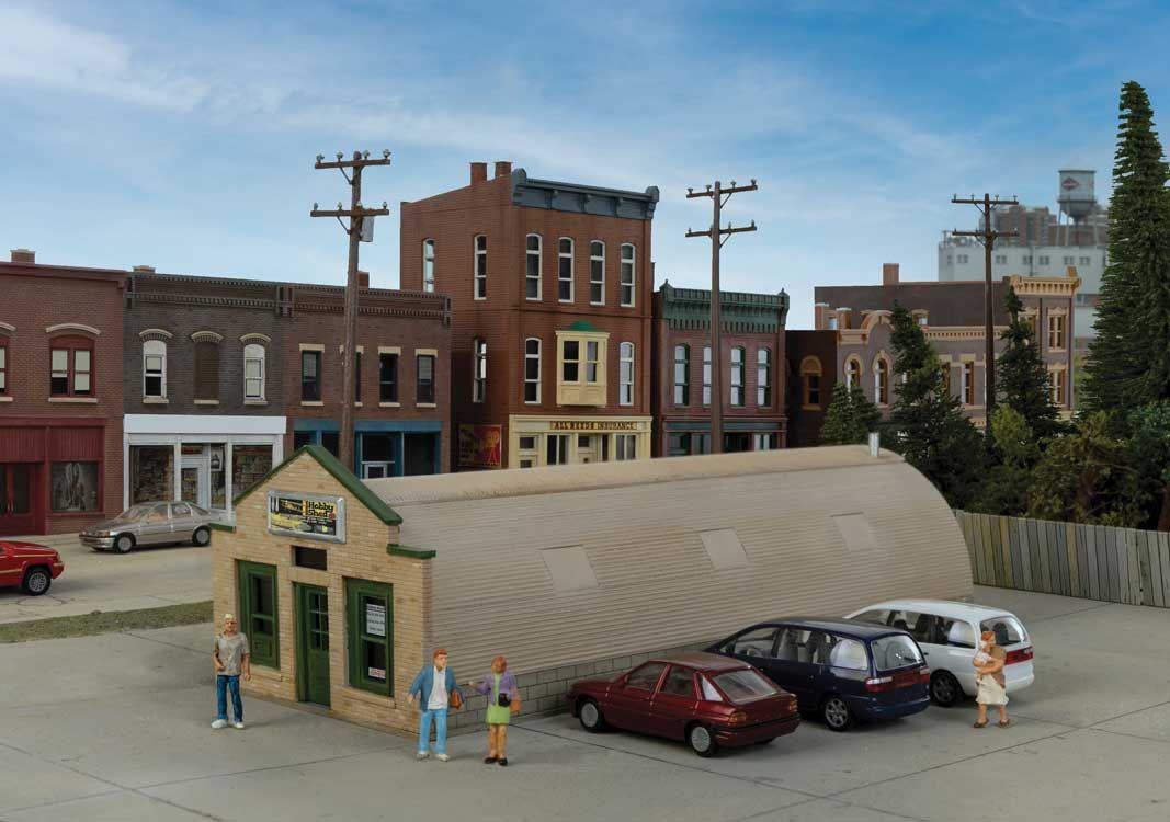 Walthers 933-3561 HO Converted Quonset Hut Building Kit