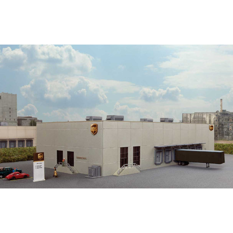Walthers 933-3863 N UPS Hub with Customer Center Industrial Building Kit