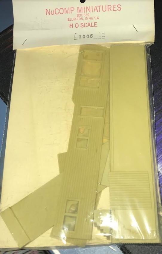 NuComp Miniatures 1006 HO Mobile Home w/Steps Building Kit