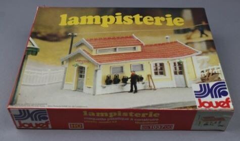 Jouef 05103700 HO Lampisterie Lamp House Building Kit