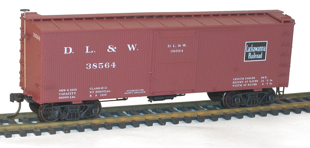 Accurail 1802 HO Delaware Lacakawanna Western 36' DS Boxcar #38564