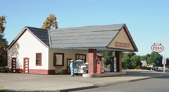 Branchline Trains 687 HO Scale Gas Station Laser Art Builing Kit