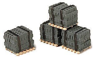 Model Railstuff 550 HO Pallet of Cinder Blocks (Pack of 4)