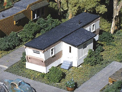 NuComp Miniatures 605 N Scale Mobile Home w/Extension Building Kit