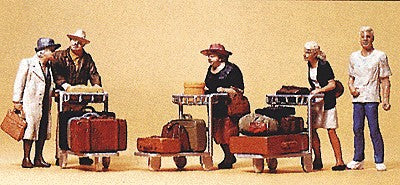 Preiser 10459 HO Travelers Figures With Trolleys (Set of 5)