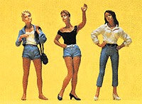 Preiser 63070 G Standing Female Teenagers Figures (Set of 3)