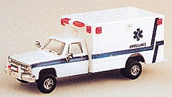 Trident Miniatures 90044 HO Chevrolet Ambulance (White w/Blue Stripes)