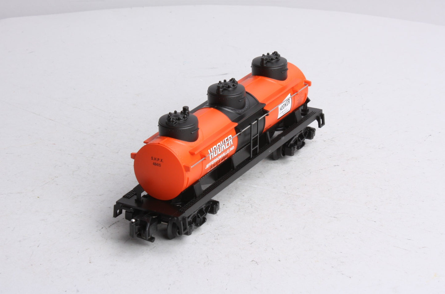 American Flyer 6-48415 S Gauge Hooker Three Dome Tank Car