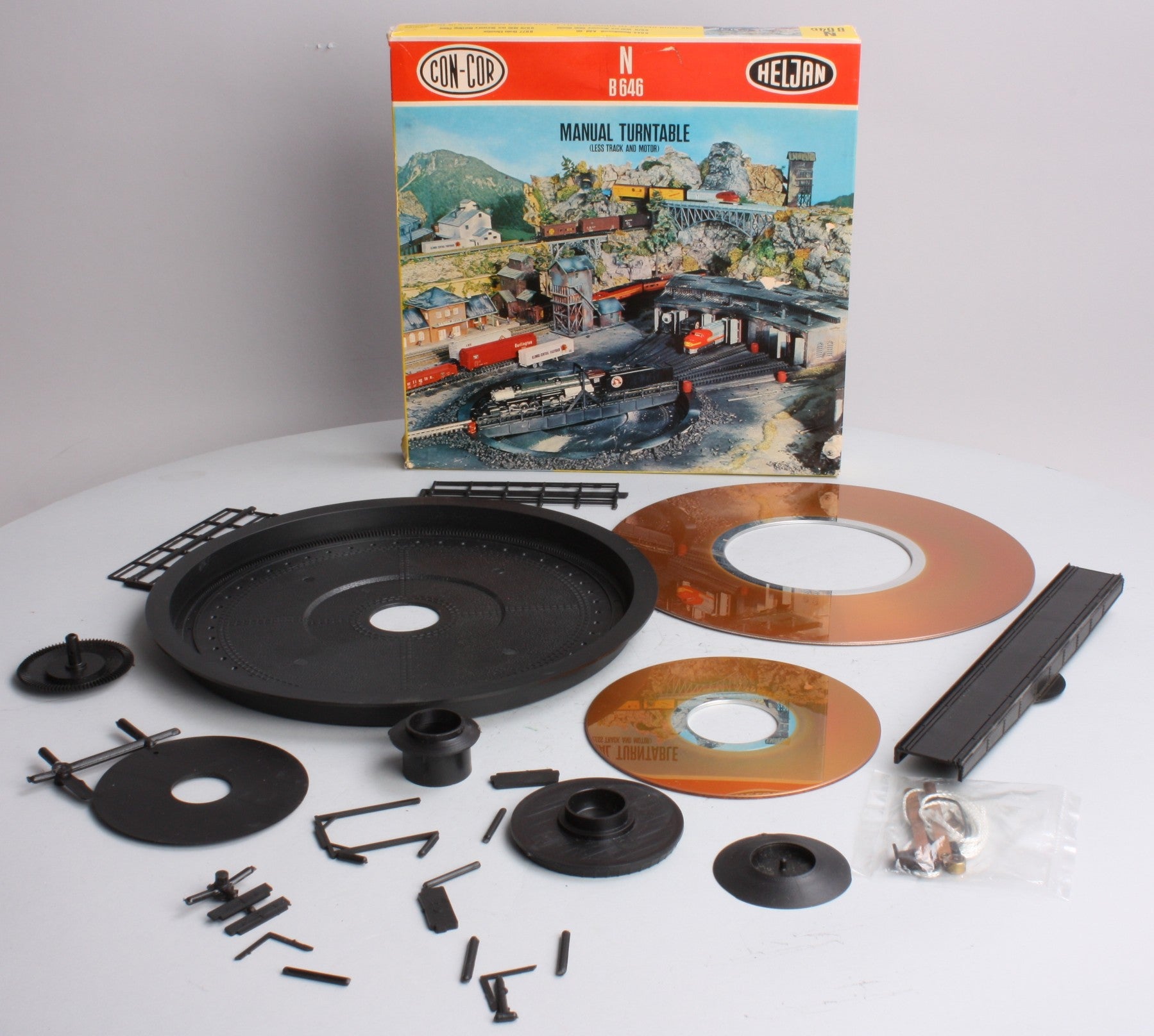 Con-Cor B646 Heljan N Scale Manual Turntable Kit – Trainz
