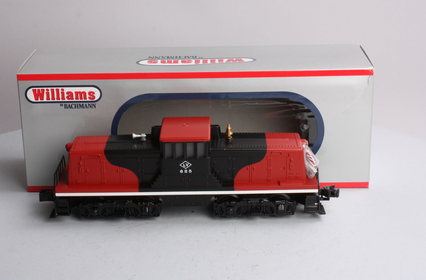 Williams 22117 Lehigh Valley 44 Ton Powered Diesel Locomotive
