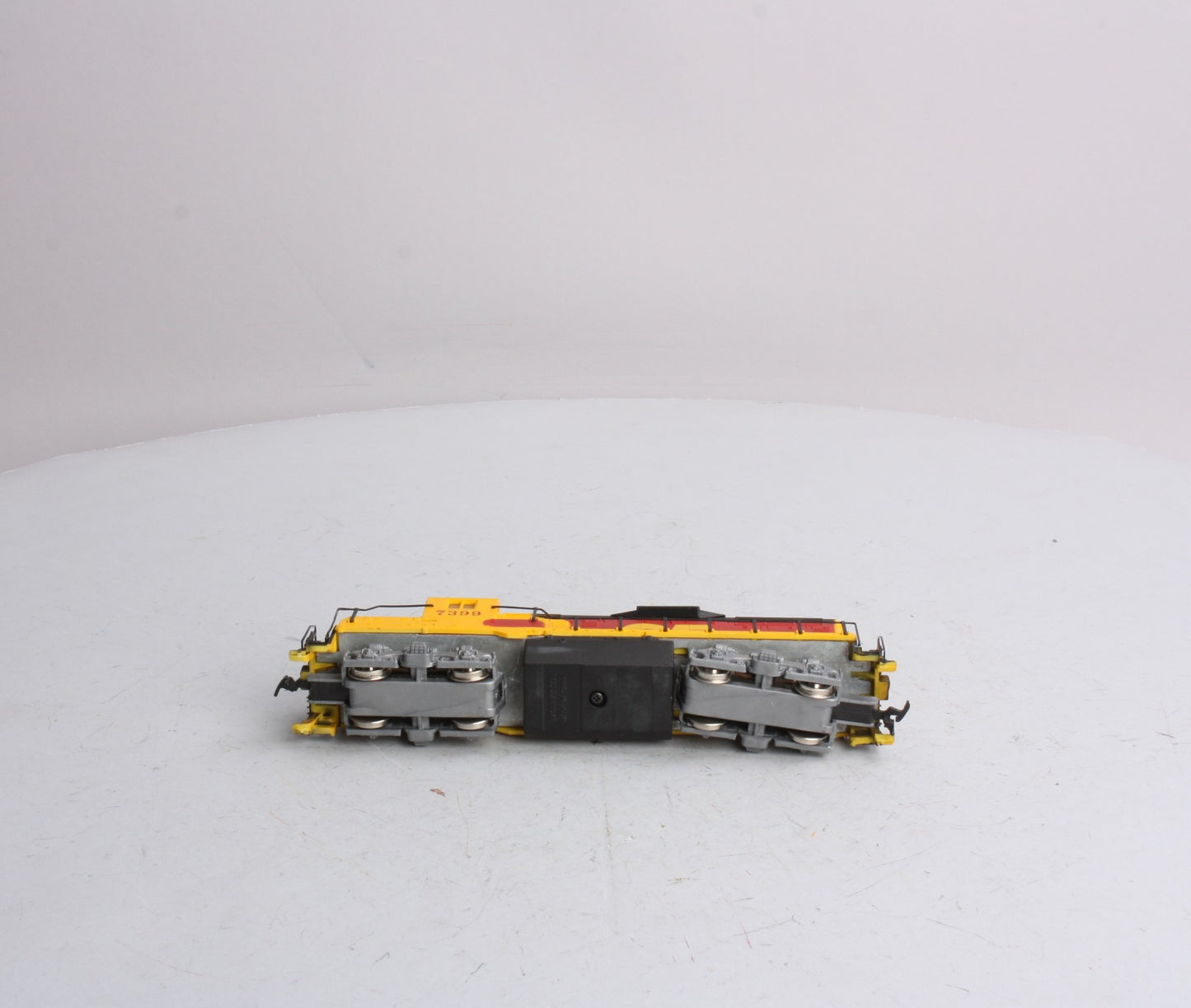 Mantua 414-001 HO Santa Fe GP-20 Diesel Locomotive #7399