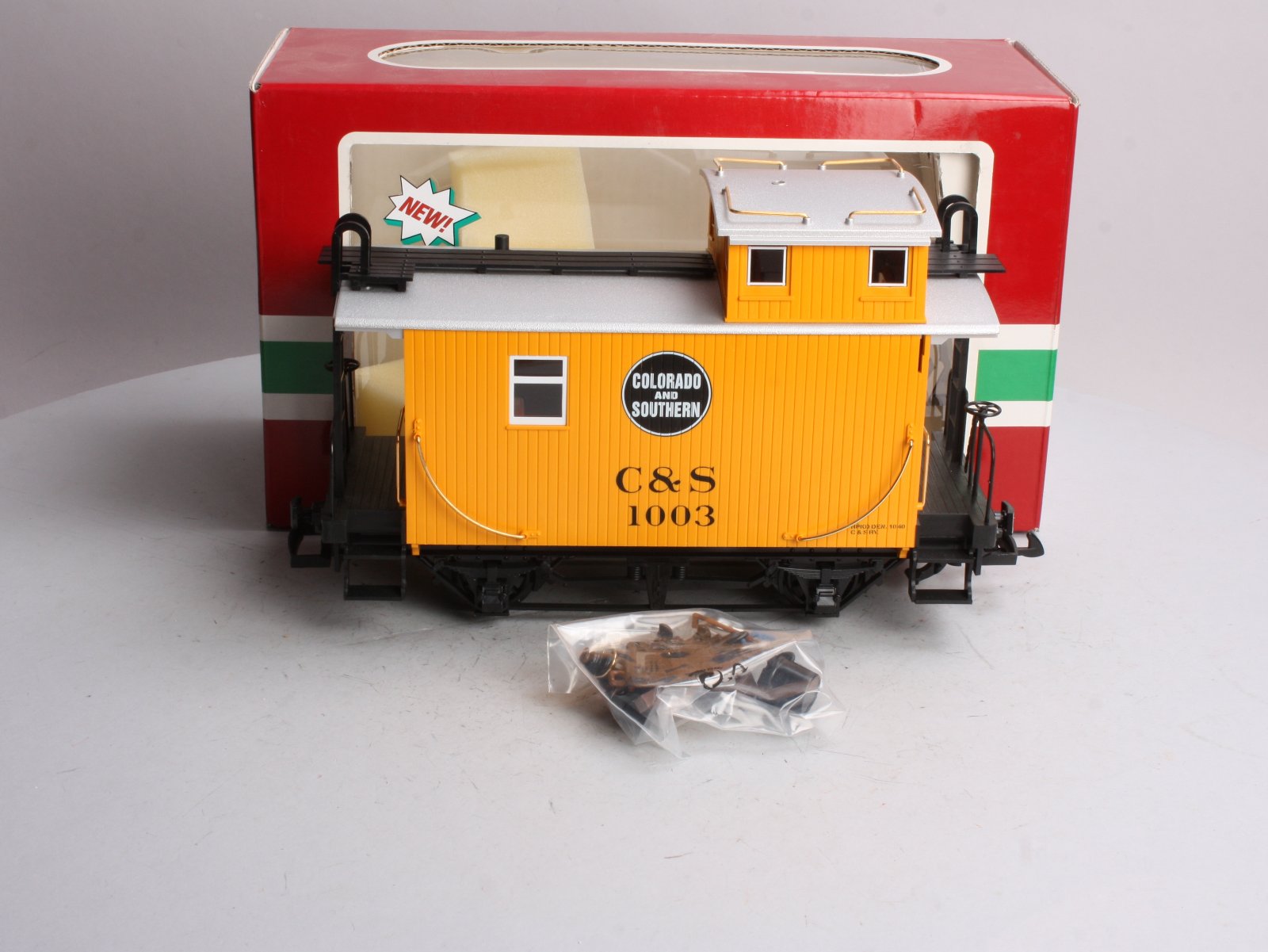 LGB 43650 G Scale Colorado & Southern Short Yellow Caboose #1003