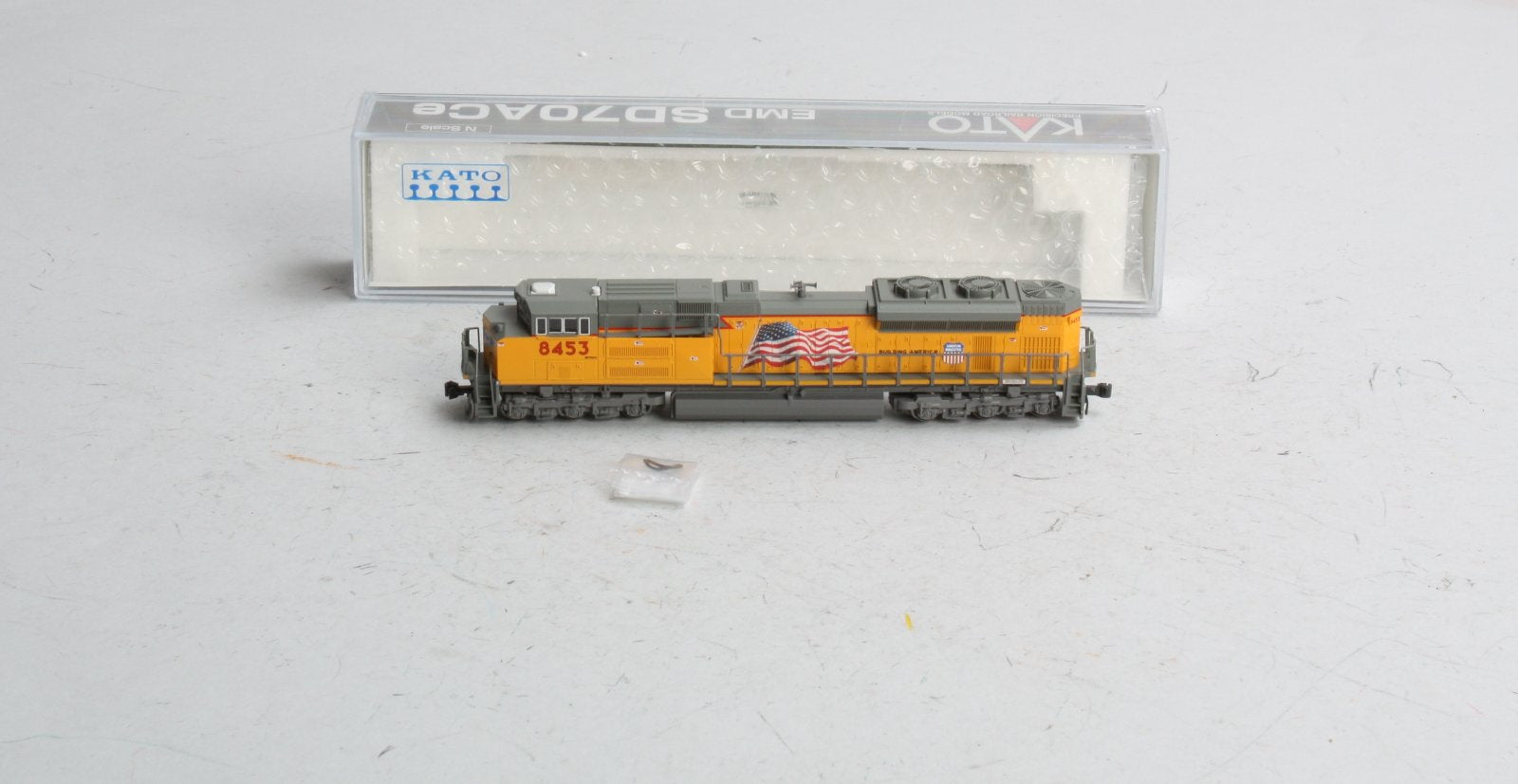 KATO 176ー8425 EMD SD70ACe Nゲージ 鉄道模型 Kato 176-8425 N Scale Union Pacific 'Flag' SD70ACe Diesel
