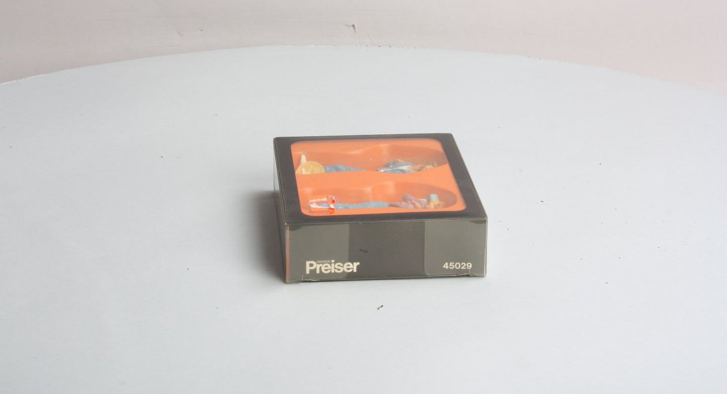 Preiser 45029 G Young Travelers Figures (Set of 2)