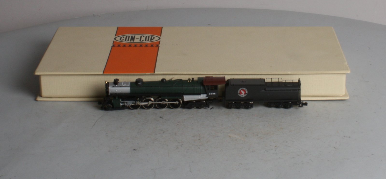 Nゲージ CON-COR ニューヨークセントラル まとめ売り Con-Cor 3801 N Great Northern 4-8-4 S-2 Steam Locomotive – Trainz