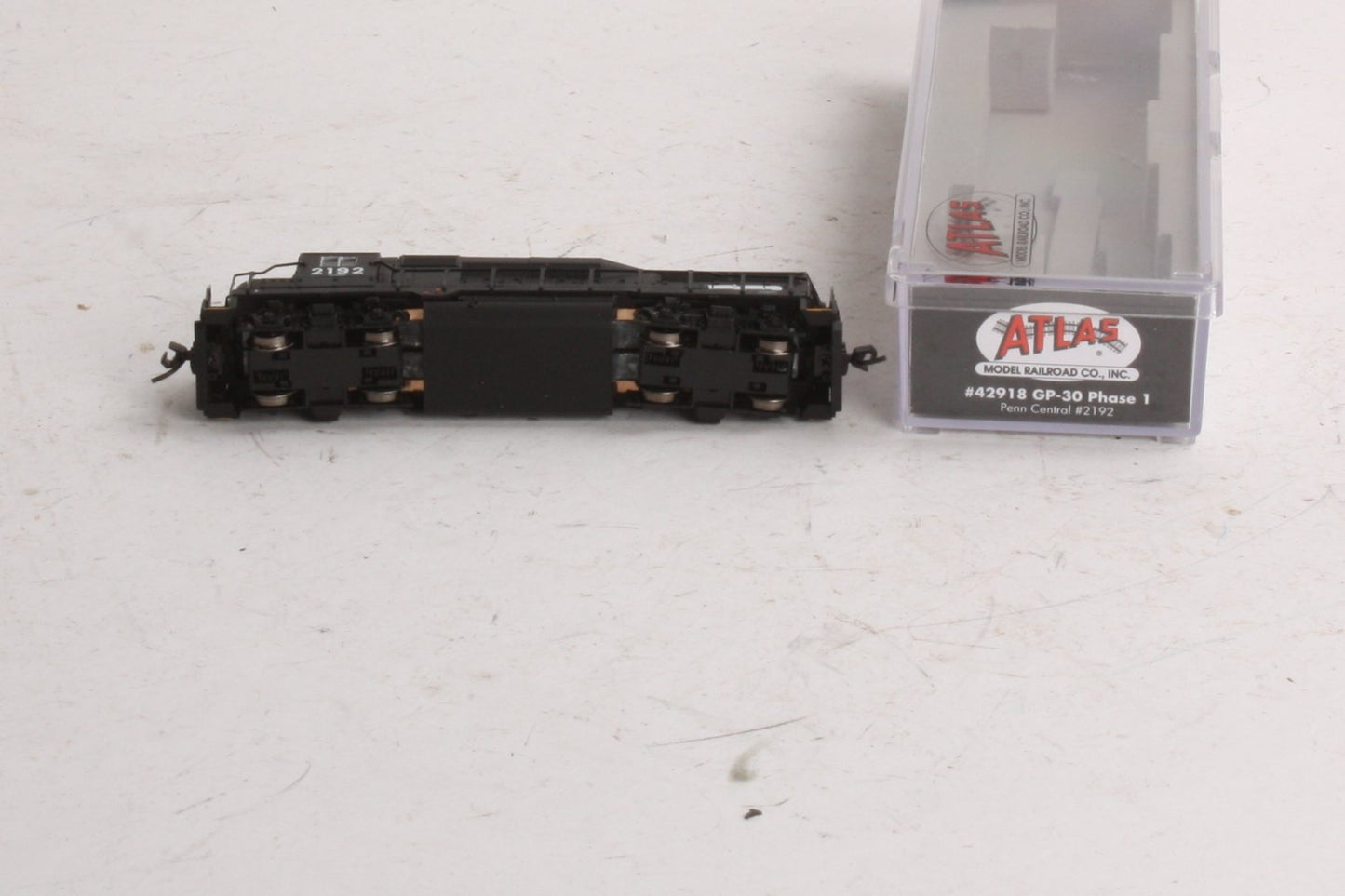 Atlas 42918 N Scale Penn Central GP30 Ph. 1 w/DCC #2192