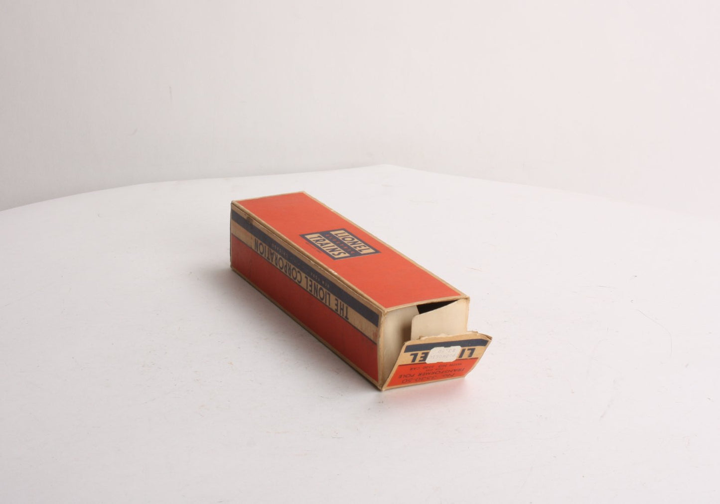 Lionel 3530-50 Vintage O Transformer Pole in Separate Sale Box