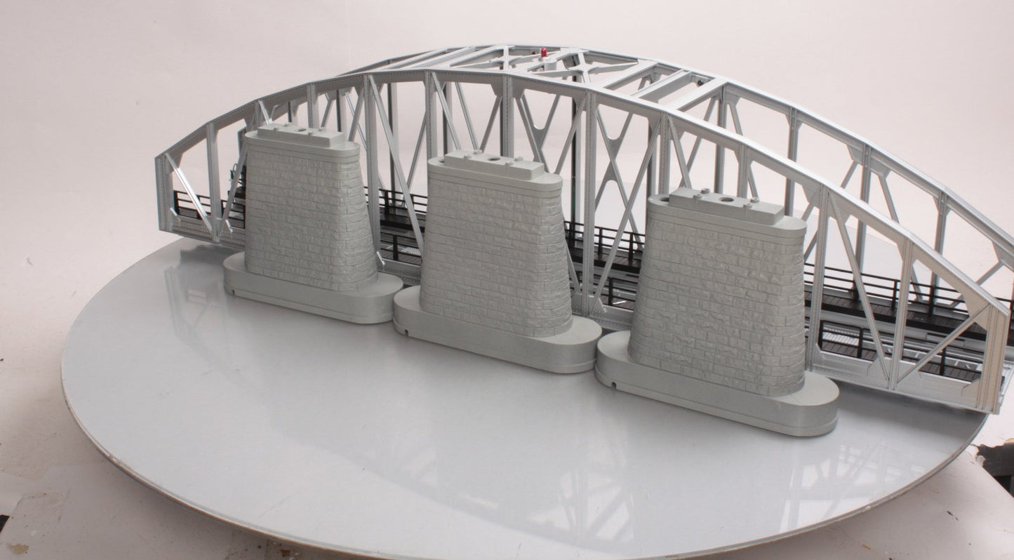 MTH 40-1101 30" Long Silver Steel Arch Bridge