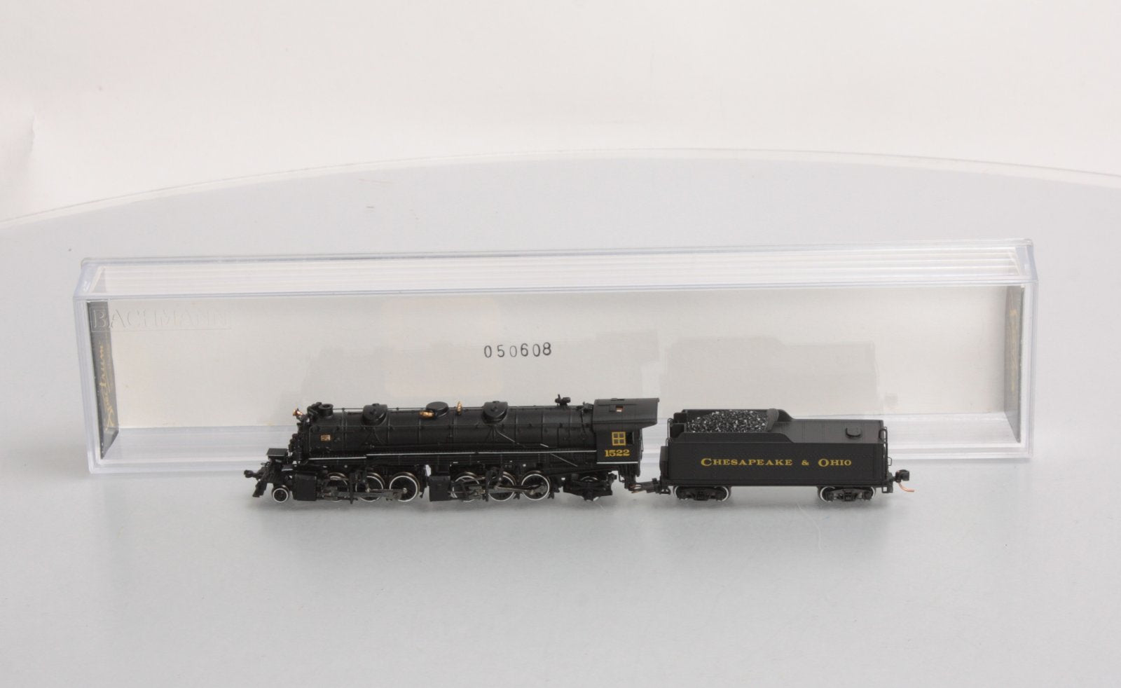 Bachmann 82652 Chesapeake & Ohio 2-6-6-2 Steam Locomotive & Tender