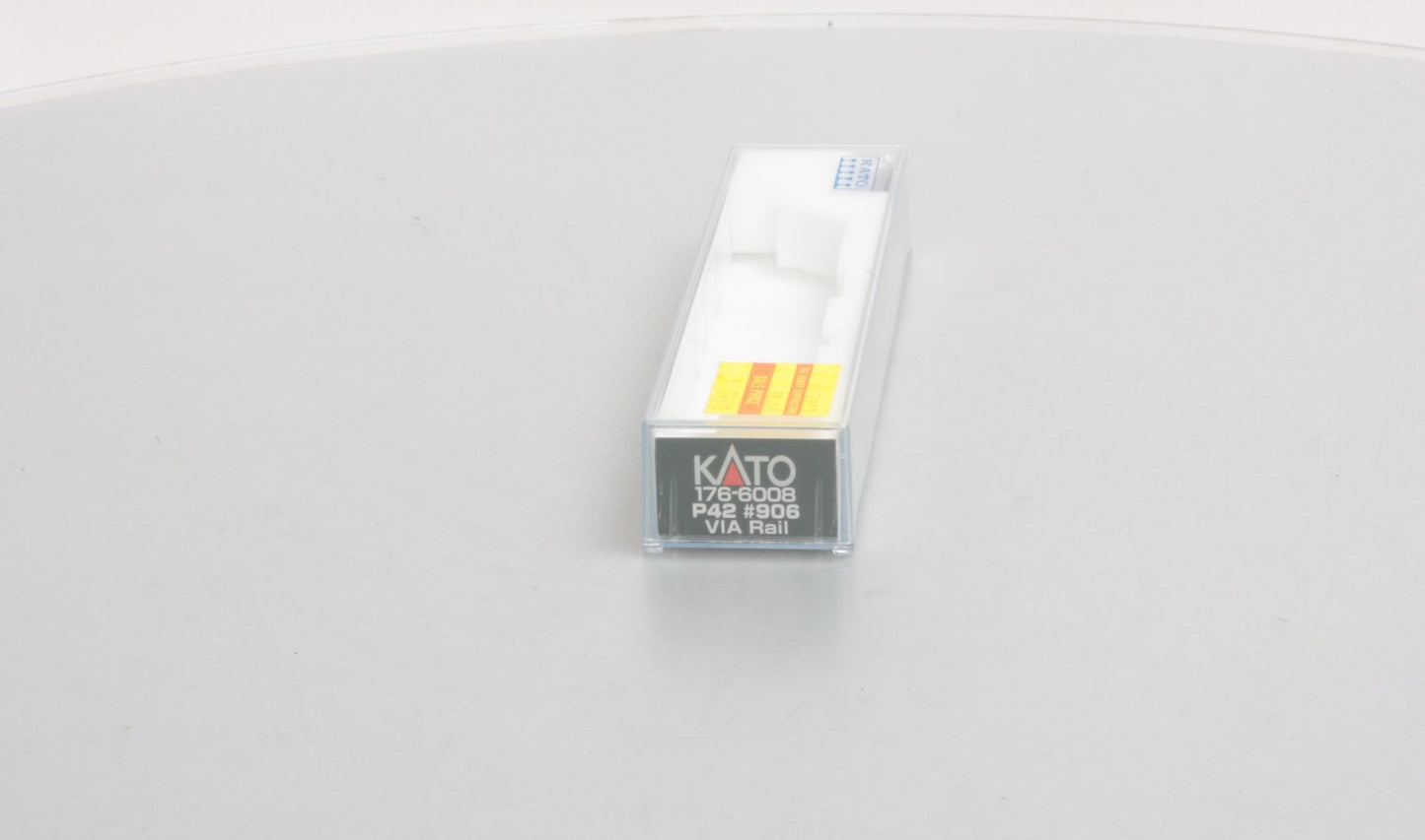 Kato 176-6008 Amtrak N Scale P42 VIA Rail Diesel Locomotive #188