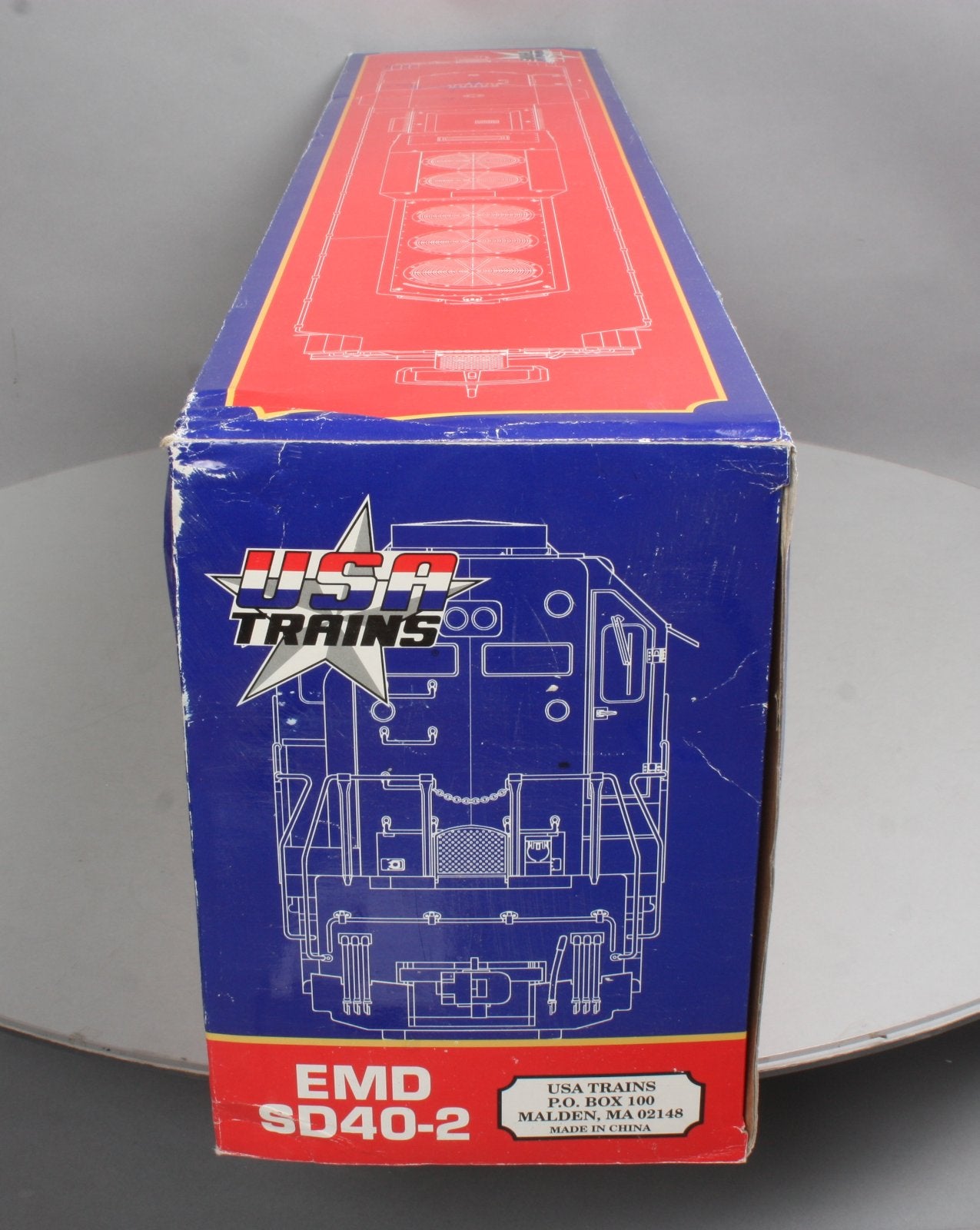 USA Trains 22309 G Burlington SD40-2 Diesel Locomotive #662