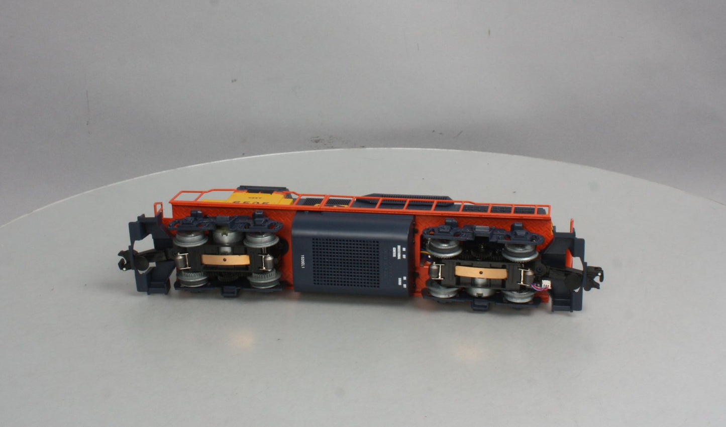 Lionel 6-30131 Chessie System Merger Special GP38 Diesel Locomotive #6595