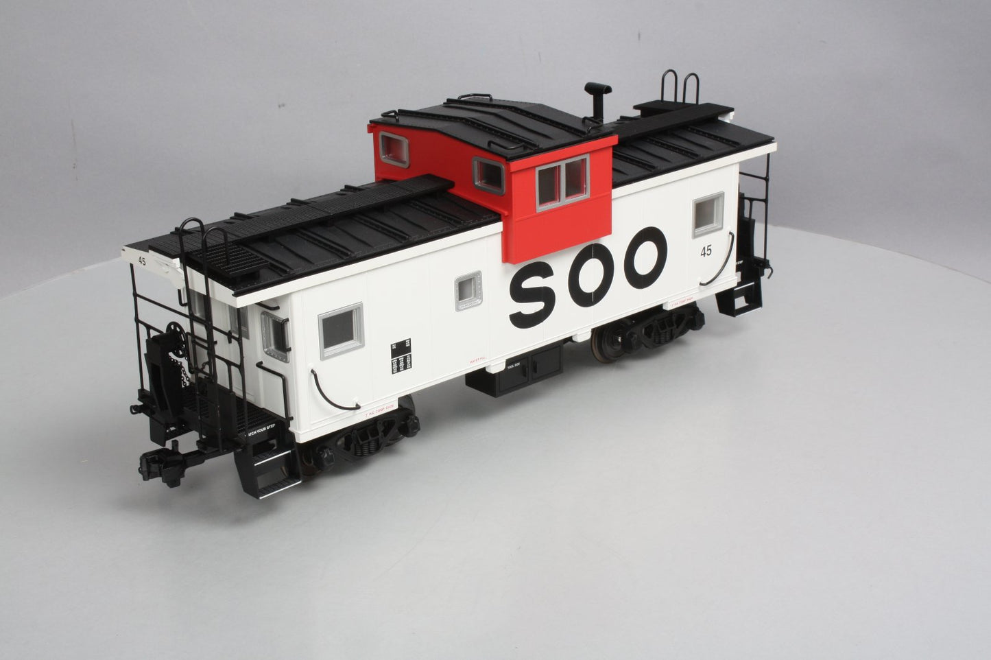 USA Trains 12120 G Soo Line Extended Vision Caboose #45 - Metal Wheels